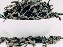 Zhou Gui (Jadeitowy cynamon), АА, 2025