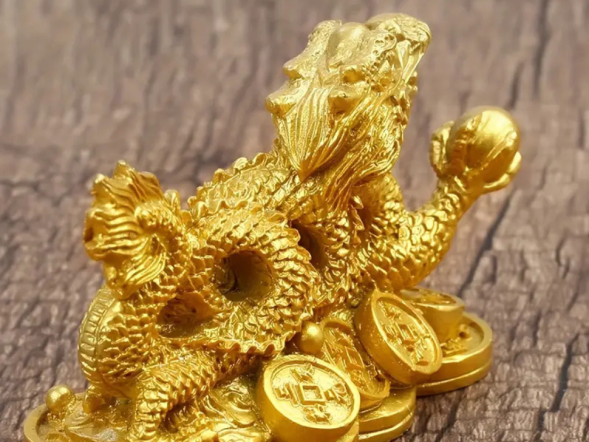 Smok, figurka herbaciana, żywica