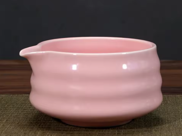 Czarka do matchy różowa, ceramika, 500 ml