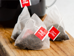 Shu Pu Erh Cesarski (Gong Ting), 15 piramid po 6 g.