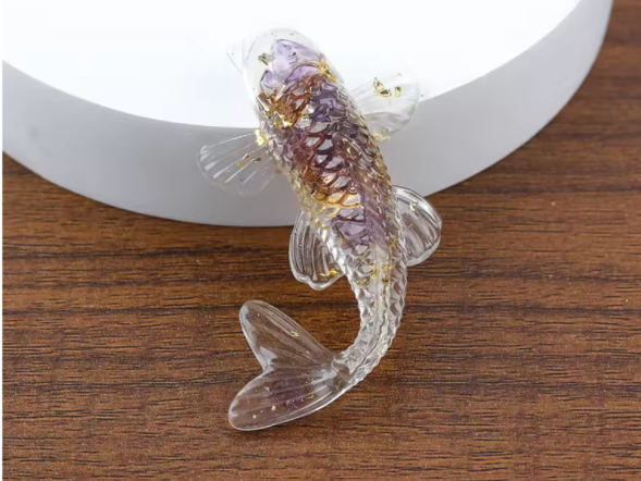 Karp koi, figurka herbaciana, żywica
