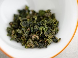 Te Guan Yin Guo Xiang (Żelazna Bogini Miłosierdzia o owocowym aromacie), АА, 2024