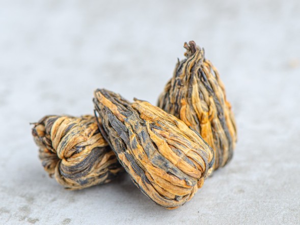 Hong Ta Dian Hong Czerwona Pagoda, АА, 2024