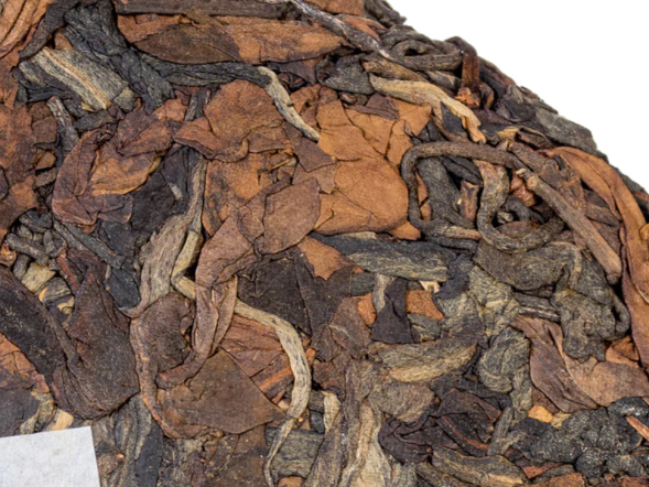 Czerwona herbata GABA z dzikich drzew, АА, 2023