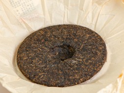 Shu Pu Erh Paw z Menghai, AA, 2012