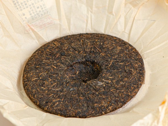 Shu Pu Erh Paw z Menghai, AA, 2012
