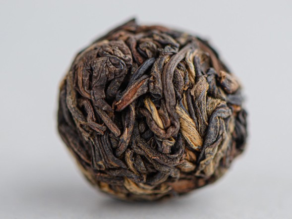 Shai Hong Long Zhu w kulkach, АА, 2024