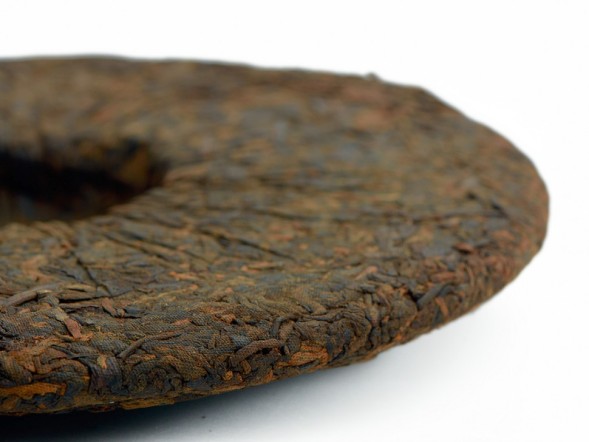 Shu Pu Erh Orzech włoski z Mengku, AA, 2011