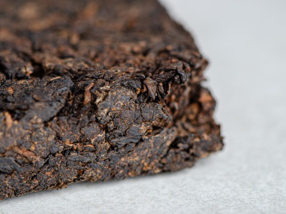 Shu Pu Erh Lao Cha Tou, fabryka Da Yi, AA, 2021