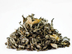 Moli Bitan Piao Xue (Wirujący jaśminowy śnieg), АА, 2024