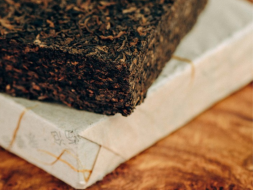 Gong Ting z pąków, fabryka Yun Zhen, Lincang, AA, 2024