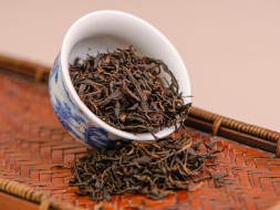 GABA Dong Fan Mei Zhen Hong Cha, AAA, 2025