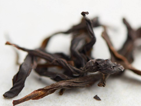 Wudong Dan Cong (Pojedyncze krzewy z wulkanu Wudong), AAA, 2025