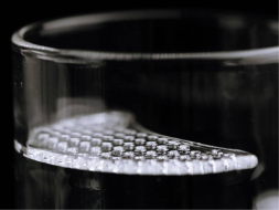 Kubek z sitkiem do siedzenia przy komputerze, szkło, 345 ml