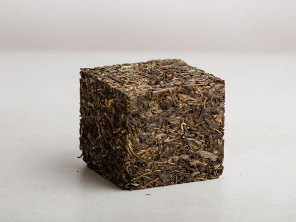 Sheng Pu Erh Sheng Shan (od mistrza Fenga), АА, 2019
