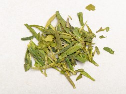 Xi Hu Long Jing (Smocza studnia), АА, 2025