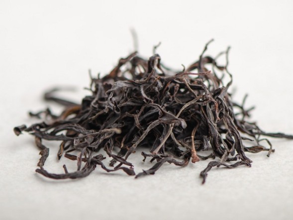 Lao Cong Lao Xiang Wen Wudong Dan Cong (Nieśmiertelny starzec ze starych krzewów z góry Wudong), AAA, 2022