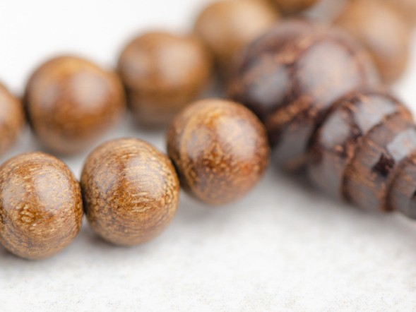 Rosary #116, acacia, 54 beads